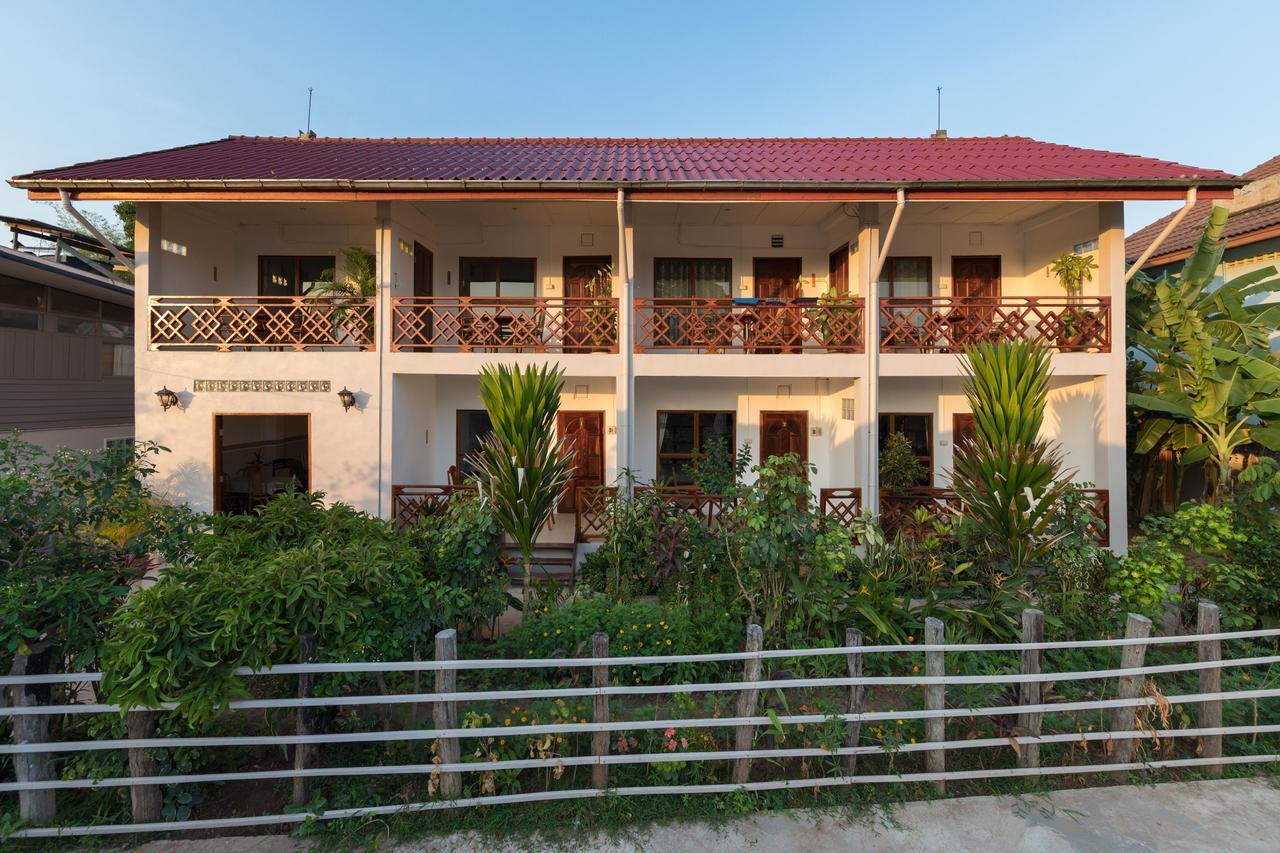 Baba Guesthouse Ban Dondét Esterno foto